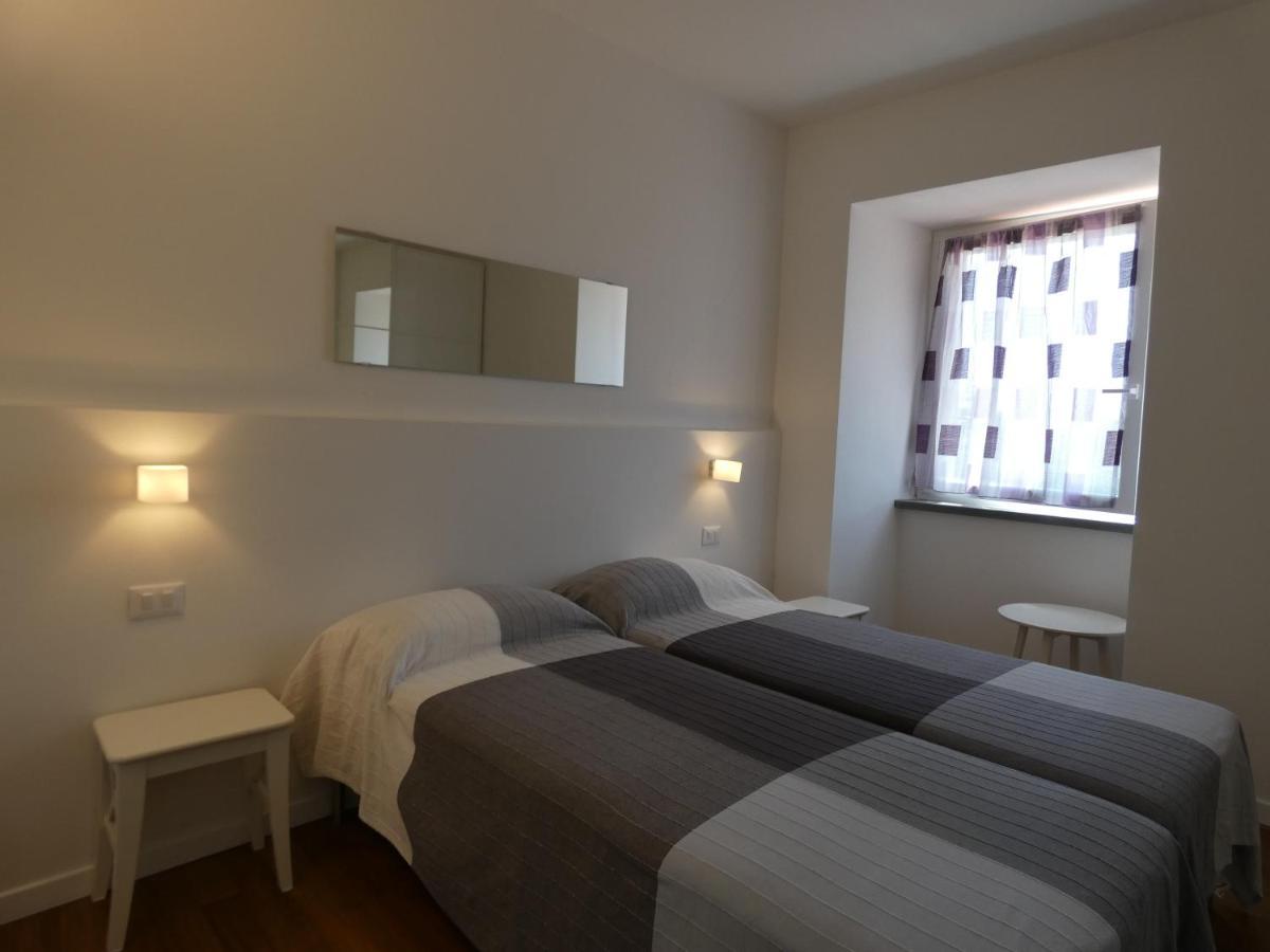 Sant'Anna Hostel La Spezia Bagian luar foto