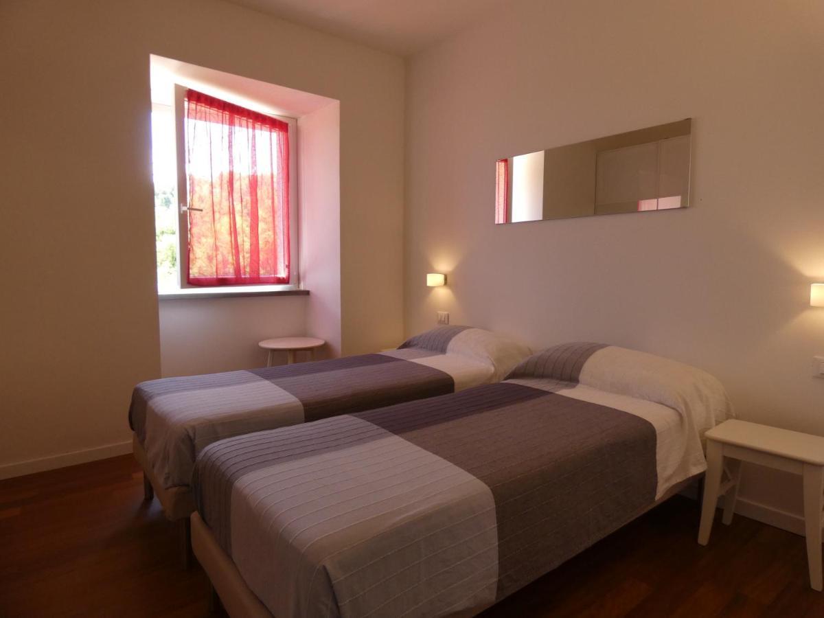 Sant'Anna Hostel La Spezia Bagian luar foto